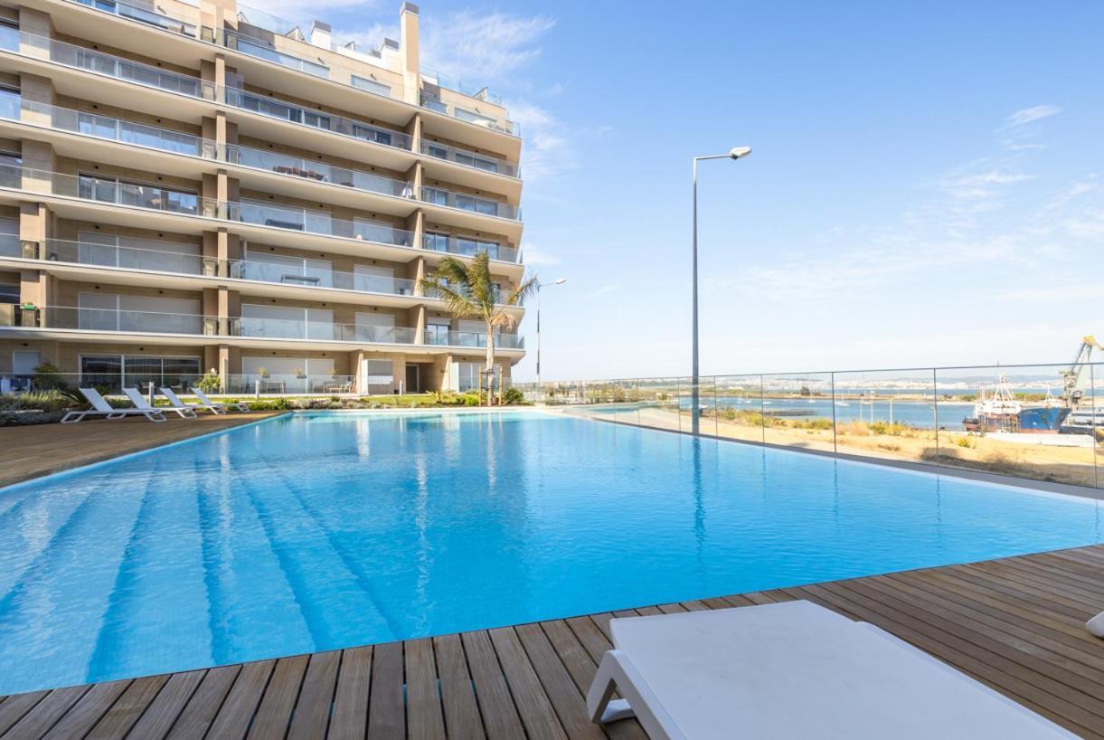 Villa Famille Seixal  Exterior photo